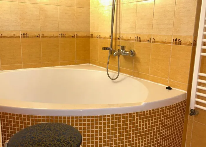 Deep Bath アパート *